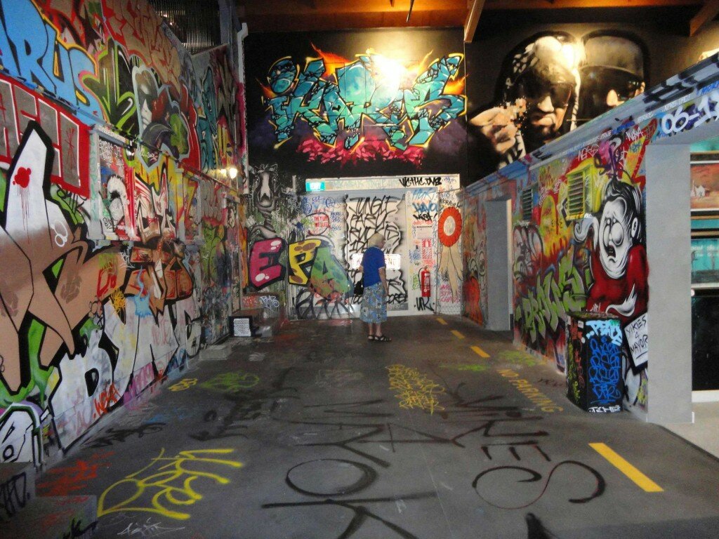 GraffAlleyRise